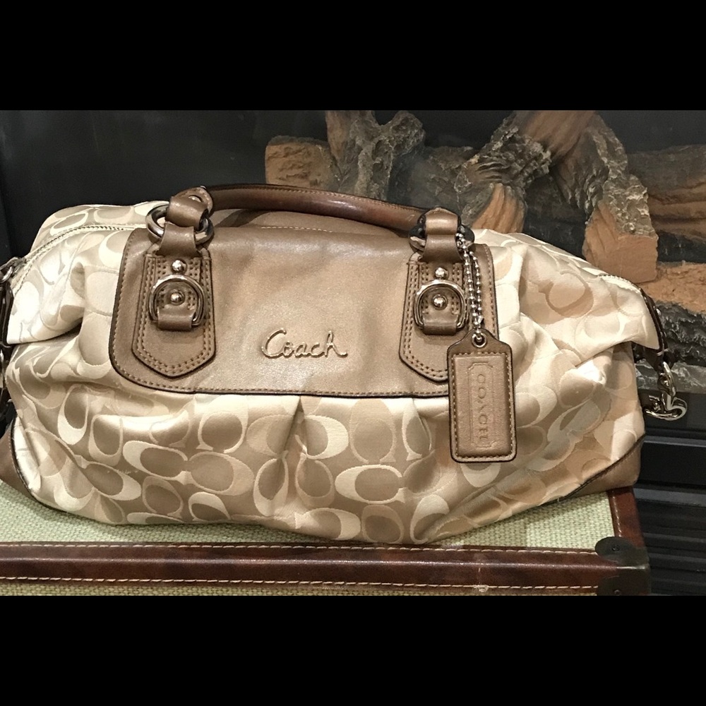 Coach purse tan and bronze